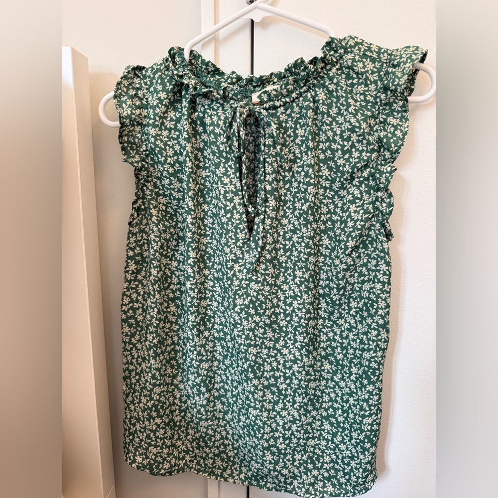 Monteau Green Floral Ruffle Blouse